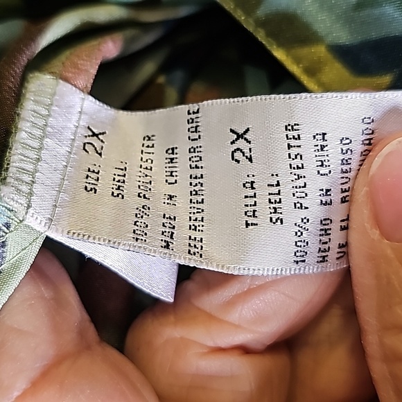 KAELYN-MAX-11, Beautiful satin long sleeve blouse in size 2X nice colors Lovely - Picture 9 of 11